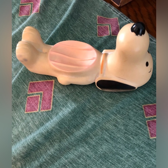 Vintage 1950 Avon Snoopy Soap Dish - Picture 4 of 9
